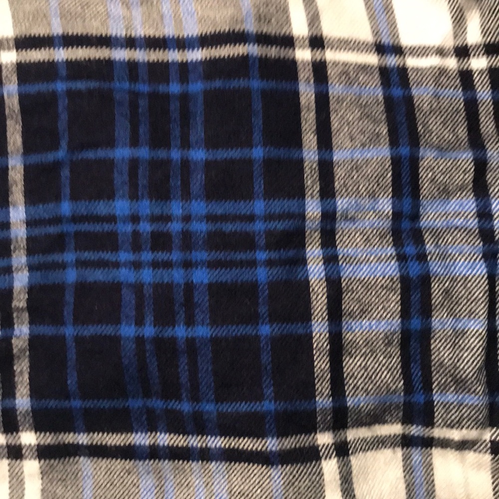 🛍2/$36New Gap popover shirt - Picture 2 of 4
